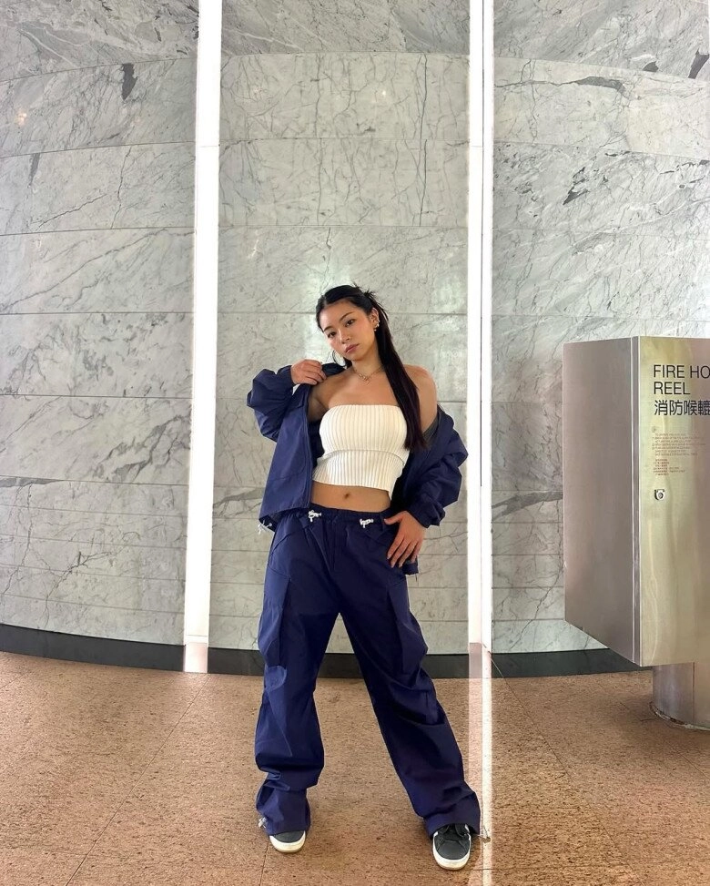 Nữ fashionista nấm lùn mách nhỏ chị em công thức lên đồ hack dáng mặc phong cách nào cũng hợp