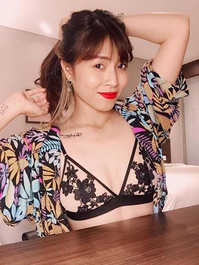 Nữ mc chúng tôi là chiến sĩ trải qua sinh nở đổ vỡ vẫn gây bỏng mắt với dáng nuột