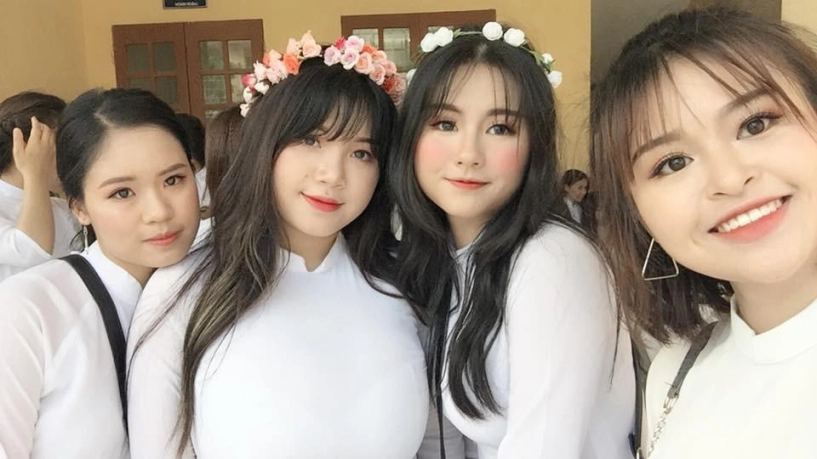 Nữ sinh hải dương vất vả chọn áo dài ngày tốt nghiệp vì vòng 1 hơn 110 cm
