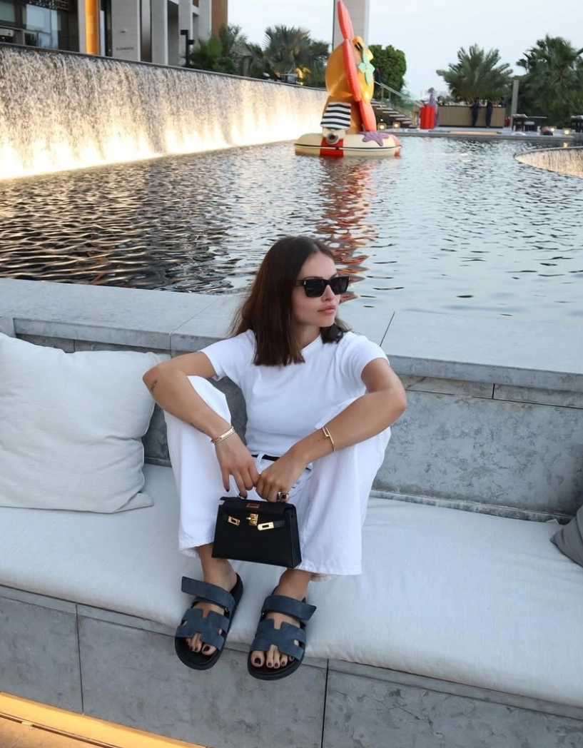 Phong cách mùa hè của cô gái đẹp nhất thế giới