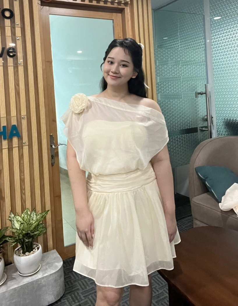 Phong cách trúc anh sau giảm 16 kg