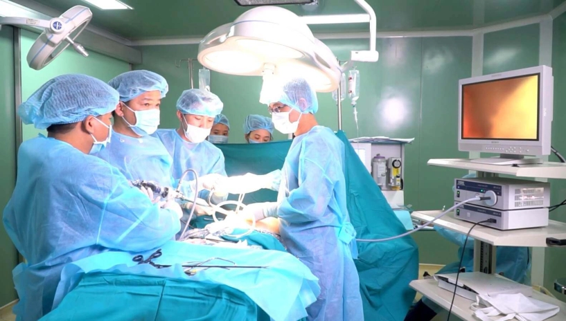Phương pháp thẩm mỹ được loạt mỹ nhân lăng xê này lại gây chết người nhiều nhất thế giới