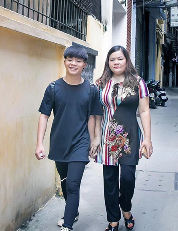 Quang anh the voice kids dậy thì khác lạ dù khẳng định không có tiền dao kéo