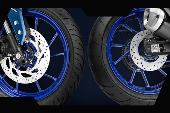 R15v4 2024 được yamaha biến tấu diện mạo theo phong cách rực rỡ