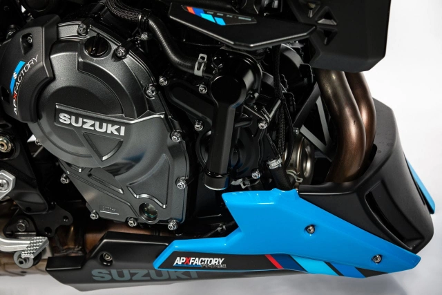 Ra mắt bộ phụ kiện tùy chọn suzuki gsx-8s team 2024