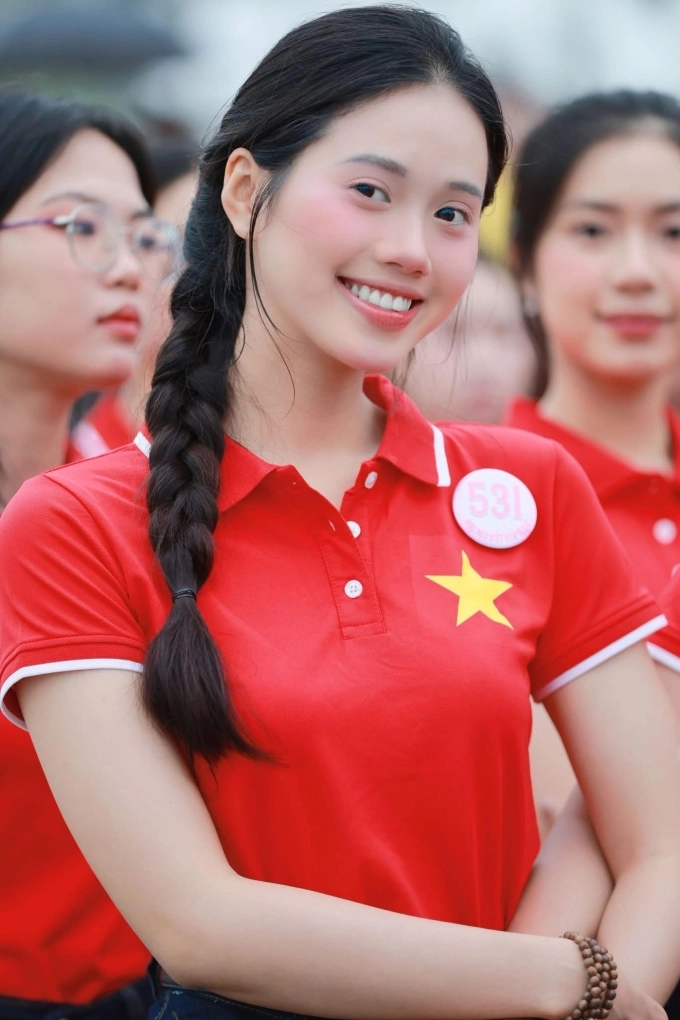 Sắc vóc bản sao đỗ thị hà tại hoa hậu việt nam