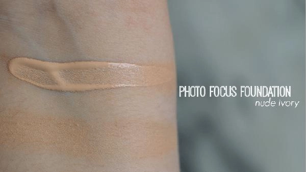 Săm soi 5 loại kem nền kiềm dầu nức tiếng nhưng giá chỉ dưới 400 nghìn