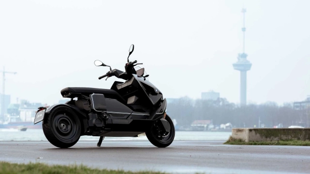 Sáng tạo không giới hạn với haochen hs 150 - chiếc tay ga lai kiểu dáng cruiser
