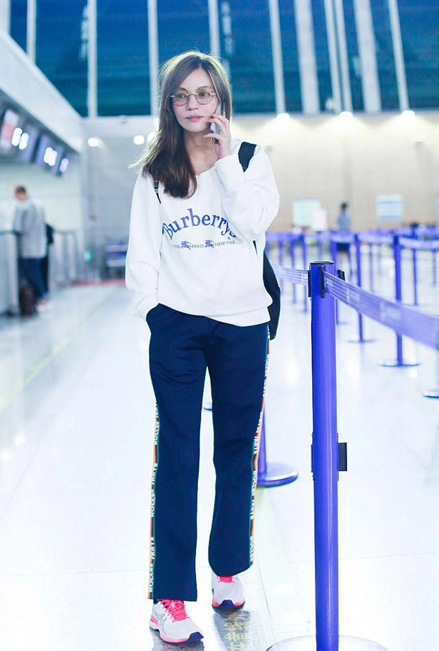 Sau bao nhiêu năm tiểu yến tử và hạ tử vy vẫn đẹp bất chấp giông bão