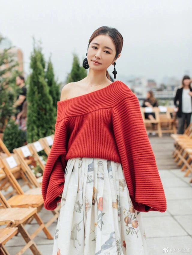 Sau bao nhiêu năm tiểu yến tử và hạ tử vy vẫn đẹp bất chấp giông bão