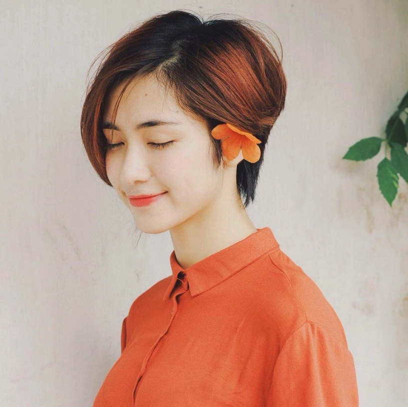 Sau khi chia sẻ bị trầm cảm vì lùm xùm hòa minzy mạnh tay cắt tóc để dứt vận đen