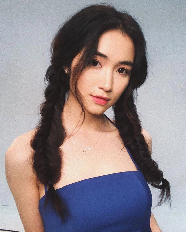 Sau khi chia sẻ bị trầm cảm vì lùm xùm hòa minzy mạnh tay cắt tóc để dứt vận đen