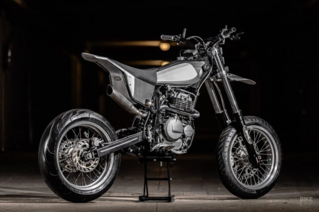 Supermoto beta m4 độ phong cách gọn gàng đến từ ý