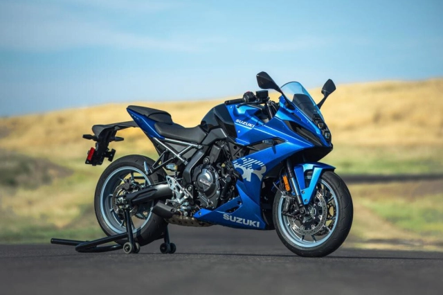 Suzuki gsx-8r được duyệt tham dự motoamerica twins cup 2024