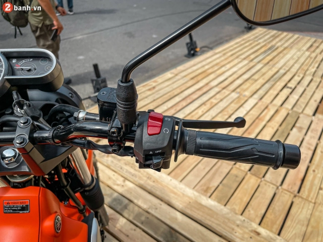 Tại sao yamaha pg-1 lại có giá bán đắt hơn sirius fi gần 10 triệu đồng