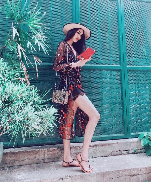 Tấm ảnh hot nhất tuần qua lan khuê bị fan nhắc nhở việc photoshop quá đà