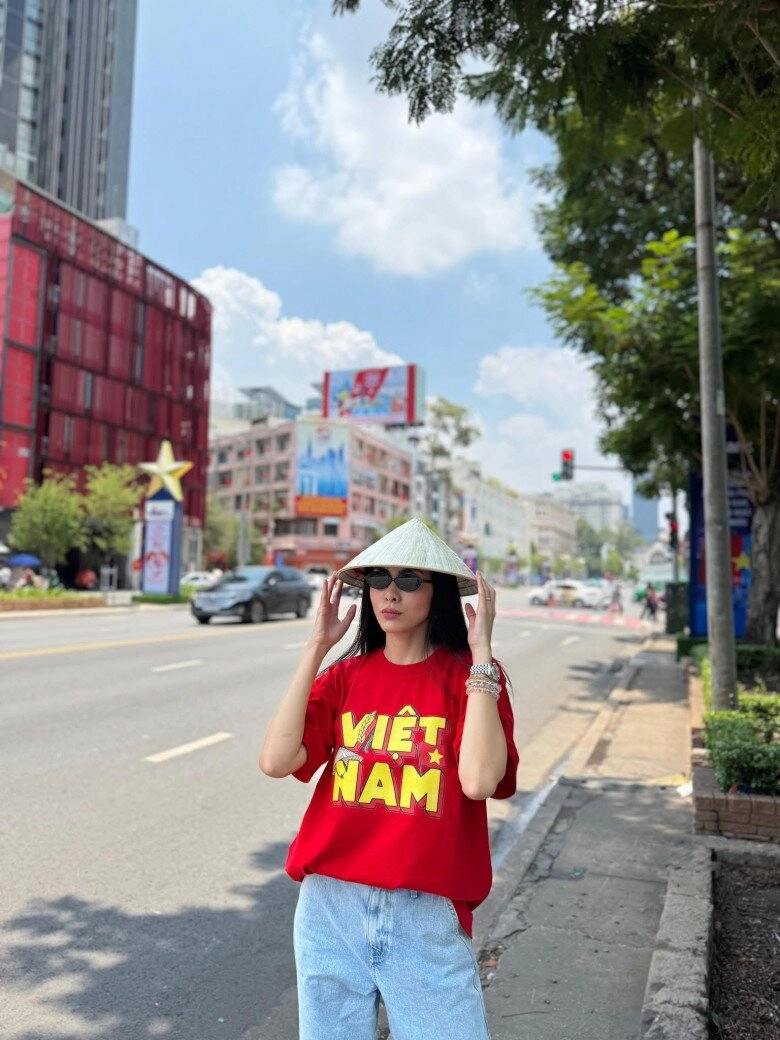 Tăng thanh hà liên tục xuất hiện nền nã với áo dài sánh đôi đẹp tuyệt đối bên ông xã louis nguyễn