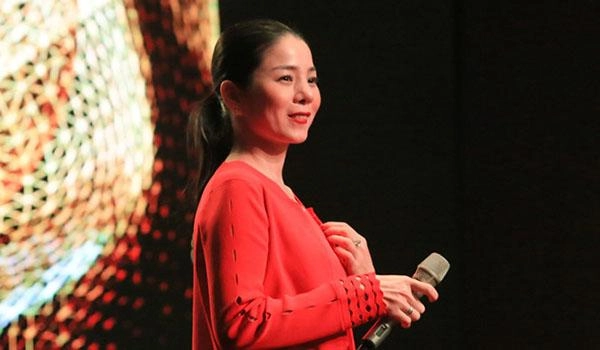 Tháo sụn mũi vì sắp hoại tử nhưng lệ quyên lại được người hâm mộ khen hết lời