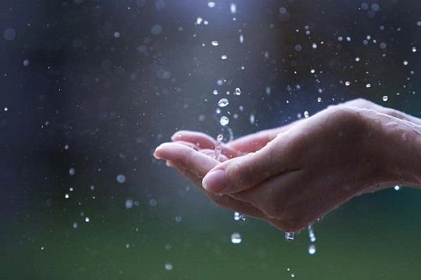 Thời tiết mát mẻ đừng tưởng mụn sẽ không bùng nổ lầm to đấy