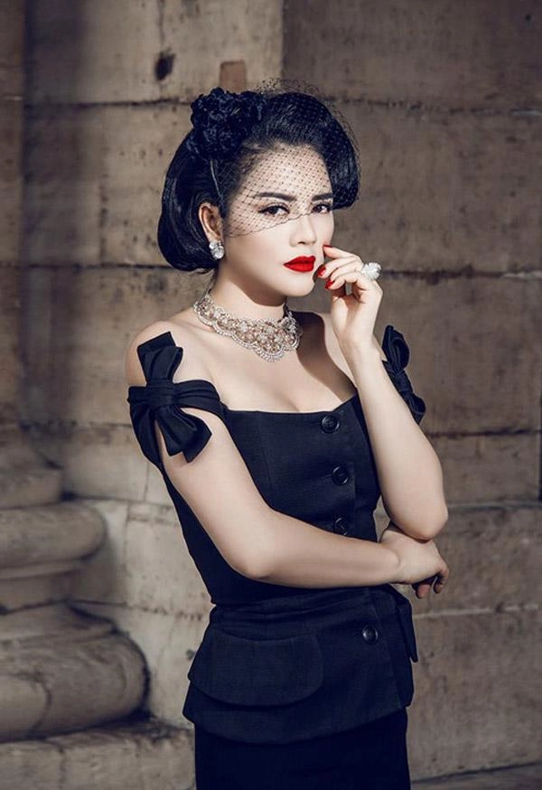 Thừa sắc để mặt mộc nhưng mỹ tâm lý nhã kỳ lại làm fan thất vọng vì tham son phấn
