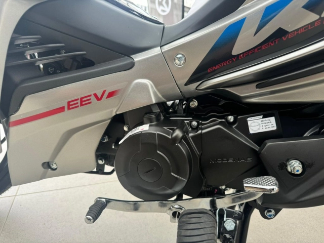 Tôi thích modenas kriss 2025 vì tính thể thao nhưng giá hơi cao