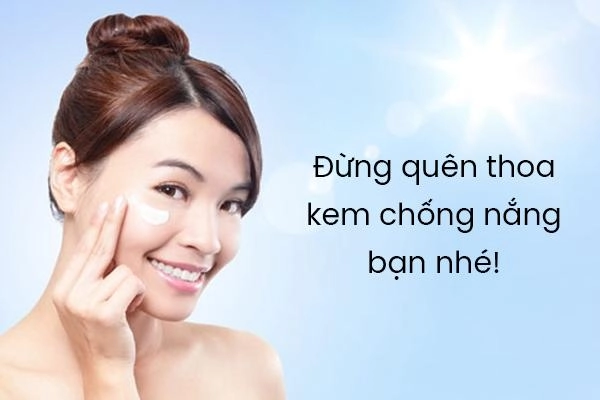Trắng đến mức nhìn như bạch tạng đây là mốt mới của gái thái ngày nay