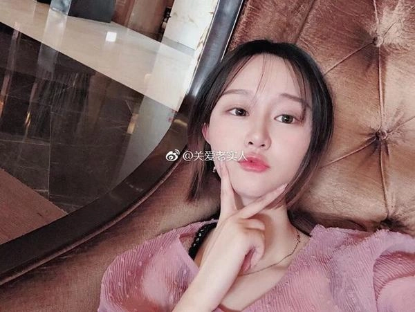 Tưởng quen được nữ thần giáng thế đến lúc hẹn gặp mặt mới biết đời không như là mơ