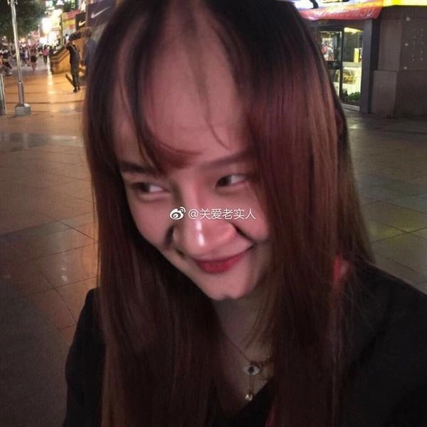 Tưởng quen được nữ thần giáng thế đến lúc hẹn gặp mặt mới biết đời không như là mơ