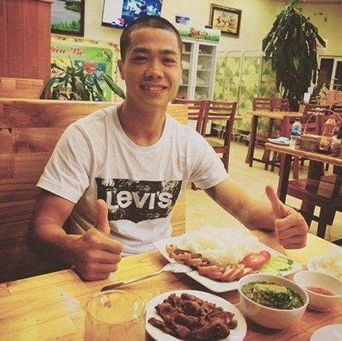 Văn toàn hay công phượng có mái tóc chất nhất tuyển u23 vn