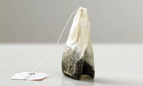 Vết chân chim dày đặc quanh mắt biết mất nhanh chóng chỉ với 5 công thức tại nhà
