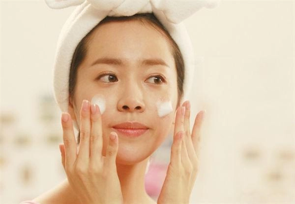 Vì sao khi bạn càng chăm sóc làn da lại càng trở nên xấu hơn