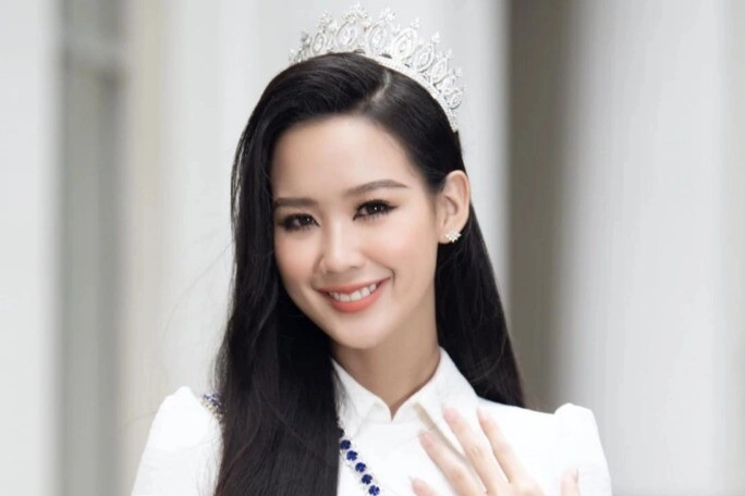 Việt nam có một hoa hậu từng rơi vào cảnh bị bạo lực mạng ai ngờ khi ra quốc tế ẵm luôn danh hiệu á hậu