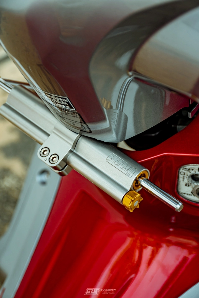 Wave 125i độ đẳng cấp của biker thái - hướng đến sắc đỏ để làm nổi tông màu xám