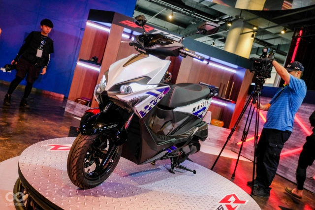 Xe ga kymco mới trang bị động cơ như nouvo 4 sở hữu dàn chân 2 đĩa và abs kênh đôi
