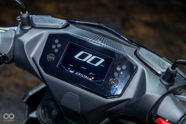 Xe ga kymco mới trang bị động cơ như nouvo 4 sở hữu dàn chân 2 đĩa và abs kênh đôi