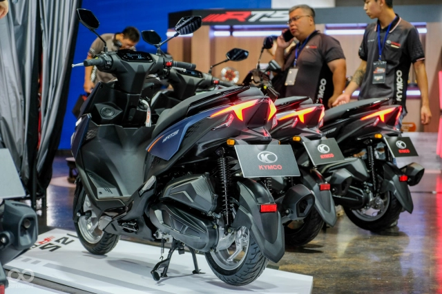 Xe ga kymco mới trang bị động cơ như nouvo 4 sở hữu dàn chân 2 đĩa và abs kênh đôi
