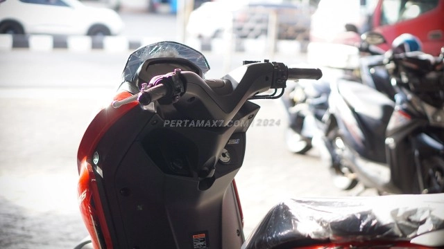 Xe tay ga 155cc mới của yamaha có giá chỉ 40 triệu