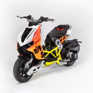 Xe tay ga cao cấp italjet dragster 300 sẽ thu hút mọi ánh nhìn khi xuống đường