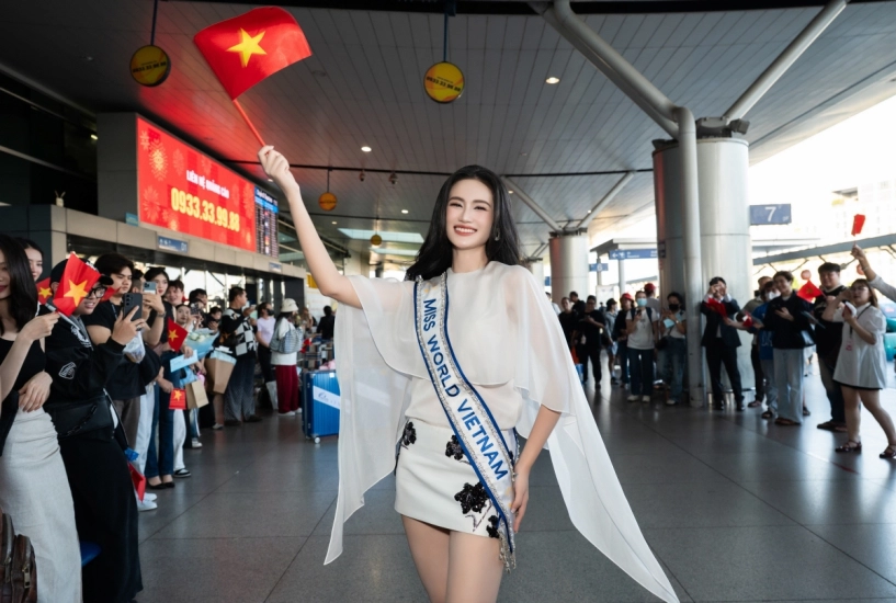 Ý nhi và các mỹ nhân tới ấn độ thi miss world