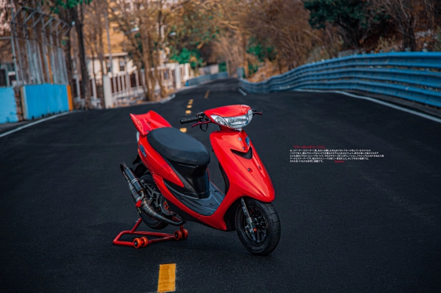 Yamaha jog khuyếch đại sức mạnh bằng khối động cơ 2 thì độ hết bài