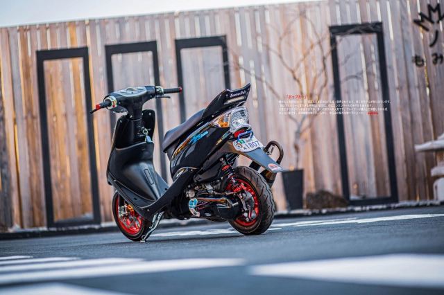 Yamaha jog sở hữu cùm ga tăng tốc trong suốt độc lạ thái lan