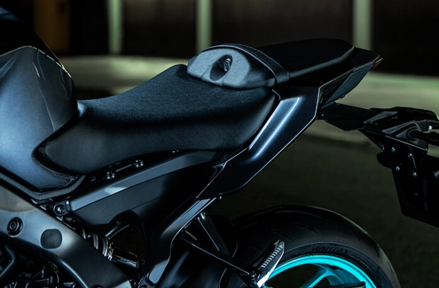 Yamaha mt-09 2024 mới chính thức ra mắt tại quê nhà với giá bán chưa đến 200 triệu đồng
