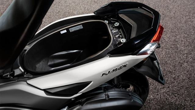 Yamaha nmax 2024 vừa ra mắt phiên bản mới với giá bán choáng ngợp 120 triệu đồng