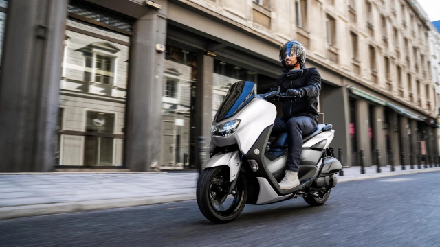 Yamaha nmax 2024 vừa ra mắt phiên bản mới với giá bán choáng ngợp 120 triệu đồng