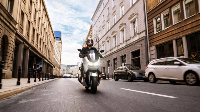 Yamaha nmax 2024 vừa ra mắt phiên bản mới với giá bán choáng ngợp 120 triệu đồng