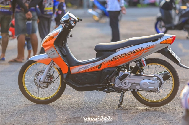 Yamaha nouvo thay đổi tất cả mọi thứ để đuổi kịp thời đại