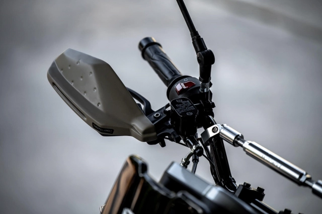 Yamaha pg-1 biến đổi từ chàng thư sinh thành gã lực điền vô cùng ngoạn mục