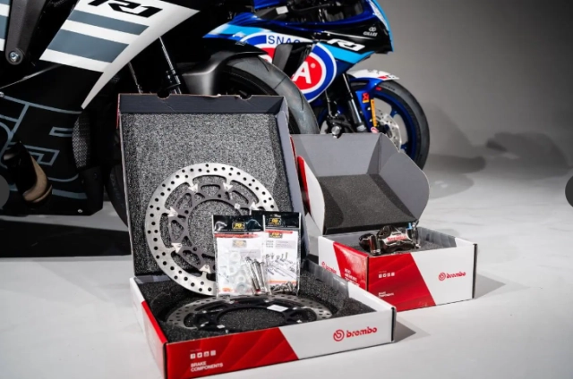 Yamaha r1 jonathan rea replica và winter test hiện đã có sẵn với số lượng giới hạn 65 chiếc