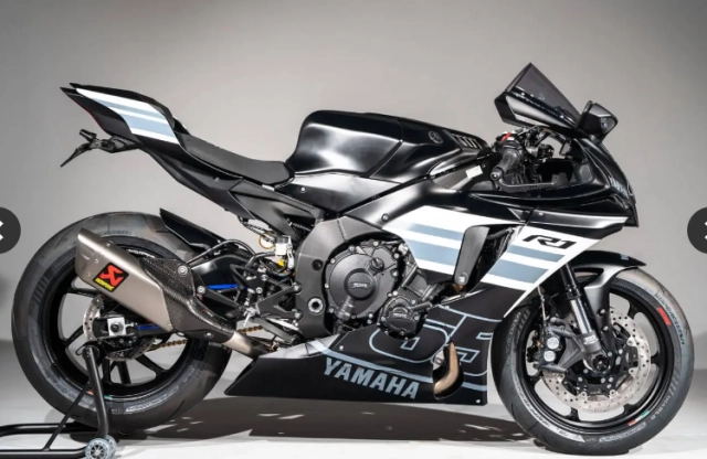 Yamaha r1 jonathan rea replica và winter test hiện đã có sẵn với số lượng giới hạn 65 chiếc