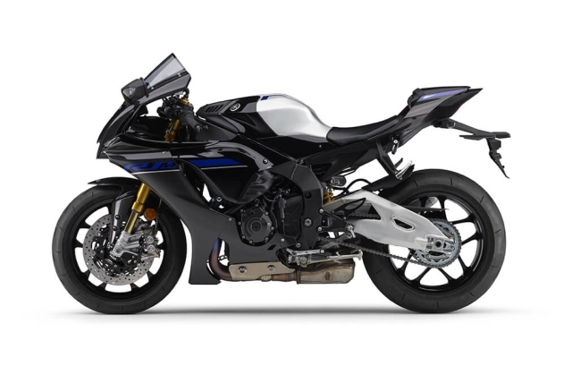 Yamaha r1 và r1m 2024 cập nhật giao diện mới vừa được ra mắt
